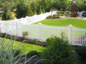 Scalloped Vinyl Picket Fence